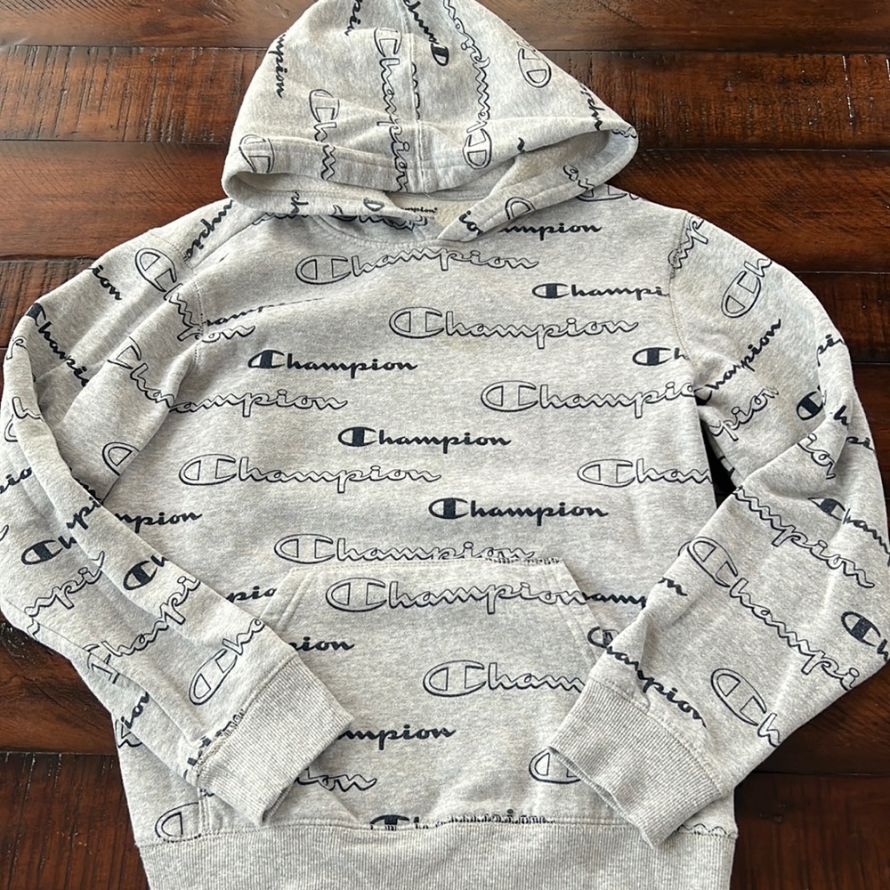 Champion Sweatshirt